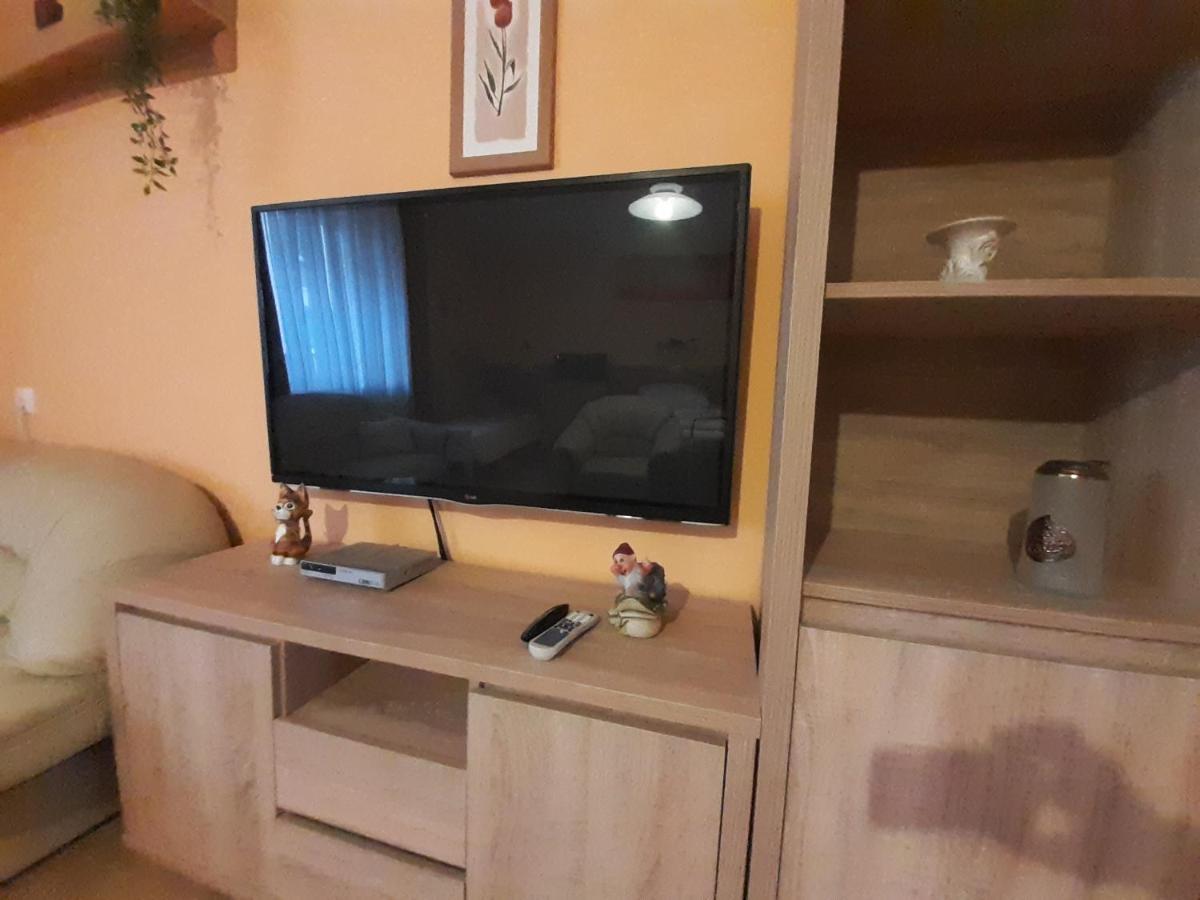 נג'קניז'ה Krisztina Apartman מראה חיצוני תמונה